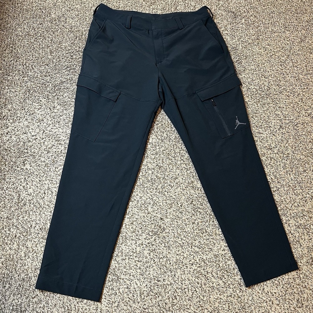 Jordan Sport Golf Cargo Pants Men's 34x30 Black Slim Fit Water Repellent